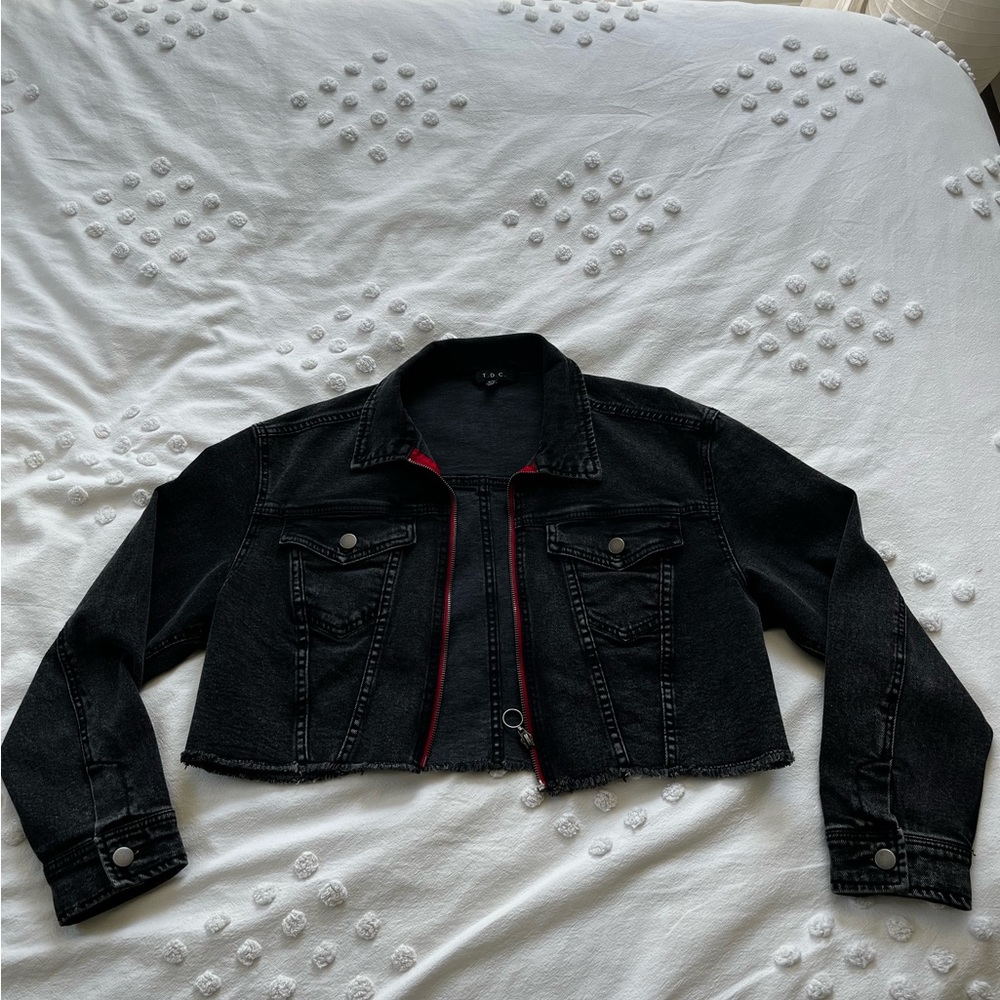 cropped dark denim jacket!